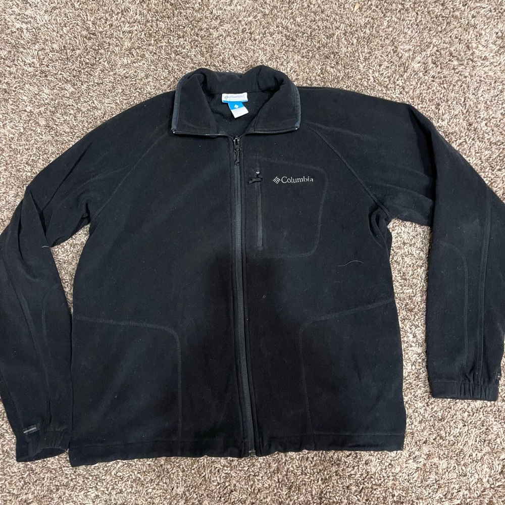Columbia Zip Up jacket size large